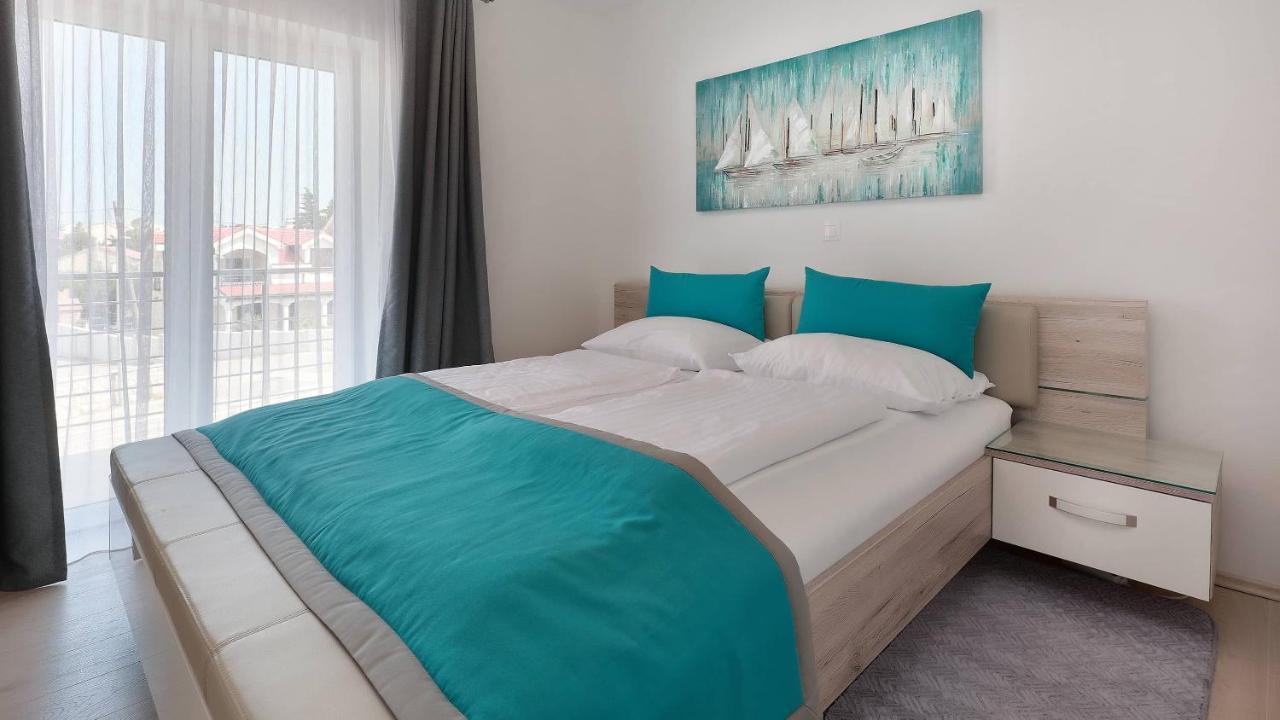Apartmani "Villa Barbara" Novalja Exteriör bild