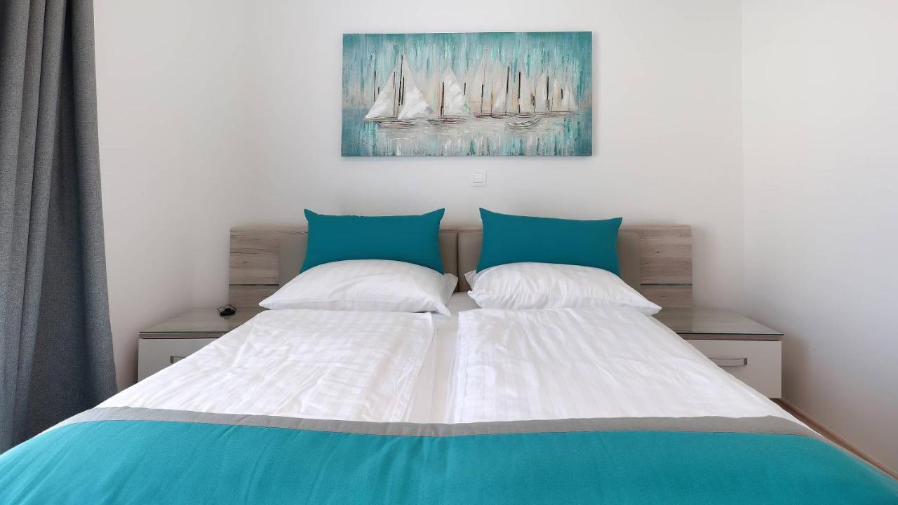 Apartmani "Villa Barbara" Novalja Exteriör bild
